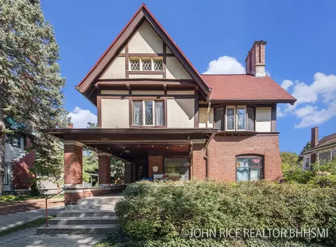 300 Madison, Grand Rapids, MI 49503