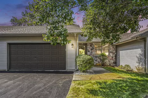 5798 Wood Vly, Kalamazoo, MI 49009