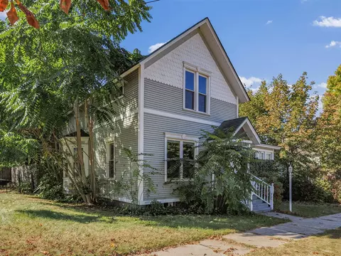 Exterior - 237 2nd, Manistee, MI 49660 photo 8 of 14