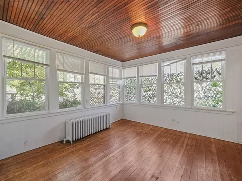 Exterior - 237 2nd, Manistee, MI 49660 photo 5 of 14