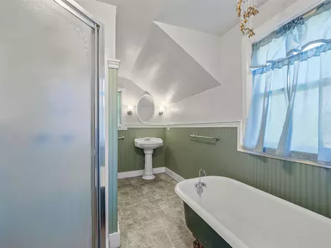 Bath - 237 2nd, Manistee, MI 49660 photo 2 of 3