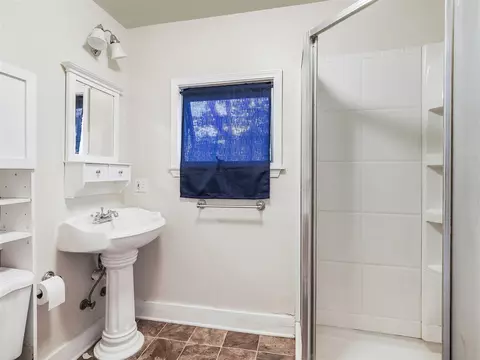 Bath - 237 2nd, Manistee, MI 49660 photo 1 of 3