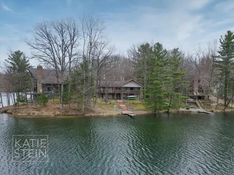 8751 A, Canadian Lakes, MI 49346
