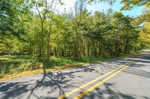 E Ts, Vicksburg, MI 49097