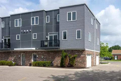 4223 W 14 Mile, Royal Oak, MI 48073