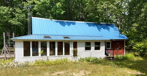 3376 Swihart, Brethren, MI 49619
