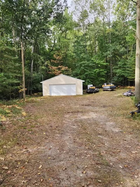 6266 Lakeshore, Lakeview, MI 48850