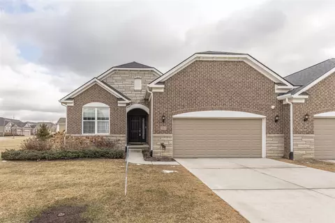 583 Ivyland, Ann Arbor, MI 48108