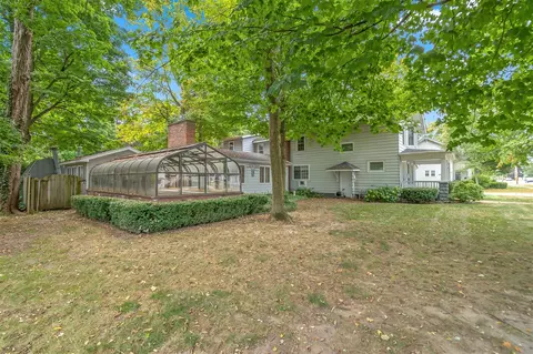 89 E Chicago, Quincy, MI 49082 photo 7