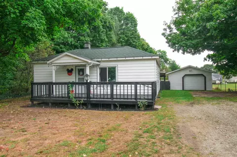 55339 Wilbur, Three Rivers, MI 49093