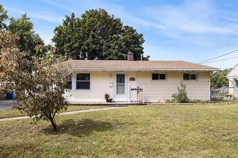 4106 Rivington, Kalamazoo, MI 49008