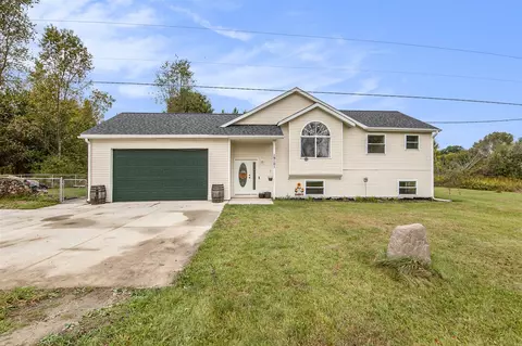 19101 35th, Barryton, MI 49305
