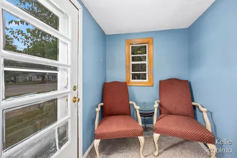 Exterior - 806 Alderman, Belding, MI 48809 photo 1 of 4