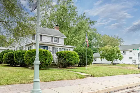 4314 Lake, Bridgman, MI 49106