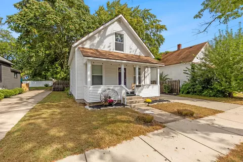 117 W 19th, Holland, MI 49423
