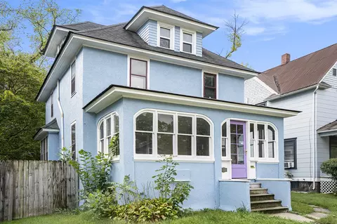 1012 Egleston, Kalamazoo, MI 49001