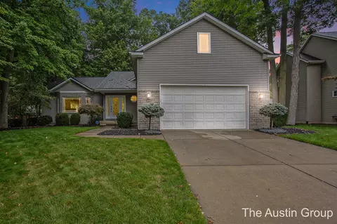 2547 Danton, Wyoming, MI 49519