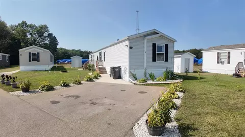 4716 Circle Inn, Shelbyville, MI 49344