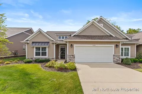 6769 Creekside Vw, Grand Rapids, MI 49548