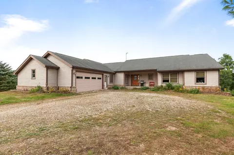 18131 Fehr, Manchester, MI 48158