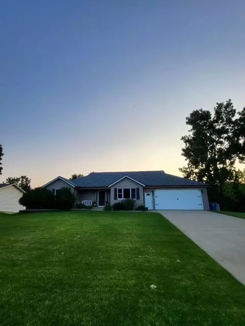 8190 Keweenaw, Kalamazoo, MI 49009