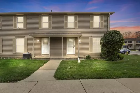 20022 Village Grn, Brownstown, MI 48183