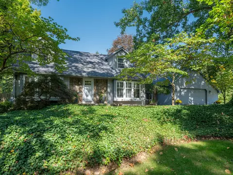 5258 Stoney Brk, Kalamazoo, MI 49009