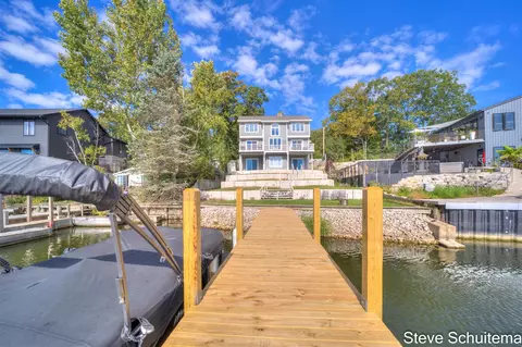 168 Lake, Fruitport, MI 49415