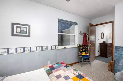 Bedroom - 4028 E Michigan, Au Gres, MI 48703 photo 3 of 10
