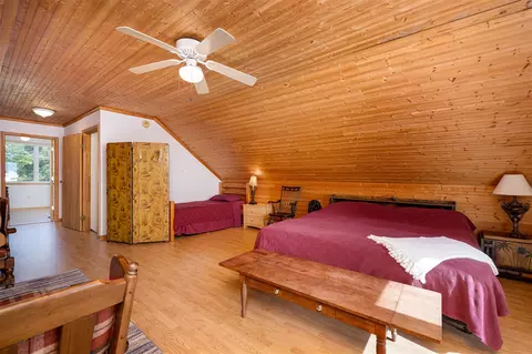 Bedroom - 4028 E Michigan, Au Gres, MI 48703 photo 7 of 10