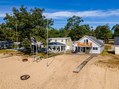 Exterior - 4028 E Michigan, Au Gres, MI 48703 photo 20 of 22