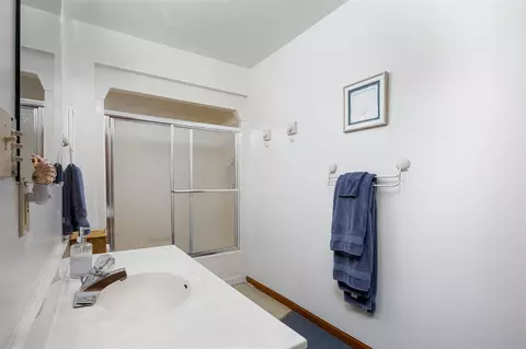 Bath - 4028 E Michigan, Au Gres, MI 48703 photo 2 of 4