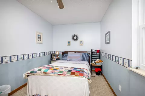 Bedroom - 4028 E Michigan, Au Gres, MI 48703 photo 2 of 10