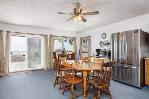Dining - 4028 E Michigan, Au Gres, MI 48703 photo 2 of 3