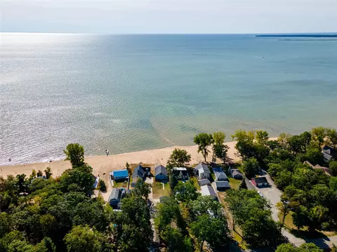 View/Area - 4028 E Michigan, Au Gres, MI 48703 photo 7 of 30