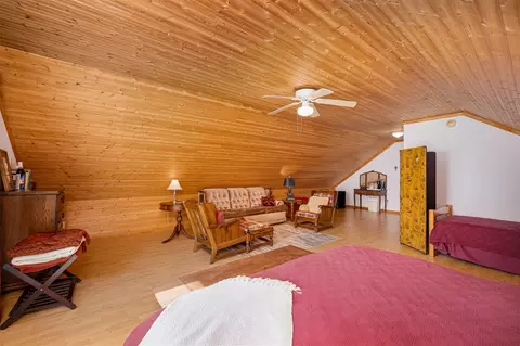 Bedroom - 4028 E Michigan, Au Gres, MI 48703 photo 6 of 10