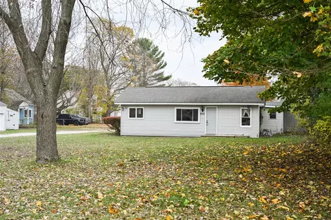 2710 Leboeuf, Norton Shores, MI 49441