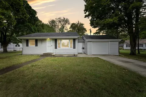 208 Glaser, Buchanan, MI 49107
