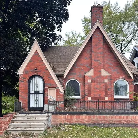 13726 Wadsworth, Detroit, MI 48227