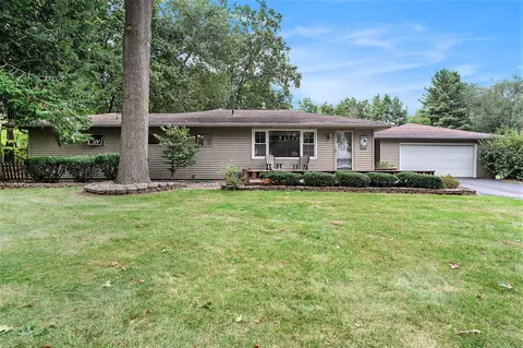19520 Thompson, Three Rivers, MI 49093