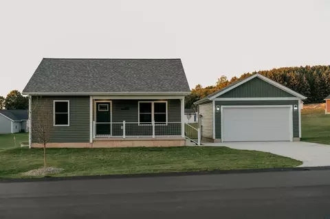 261 Aspen Hill Dr, Shelby, MI 49455