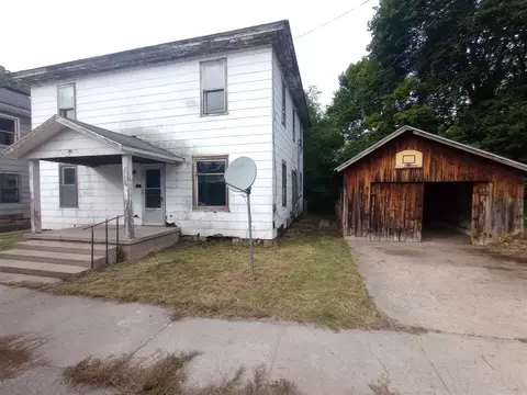 95 E Water, Newaygo, MI 49337