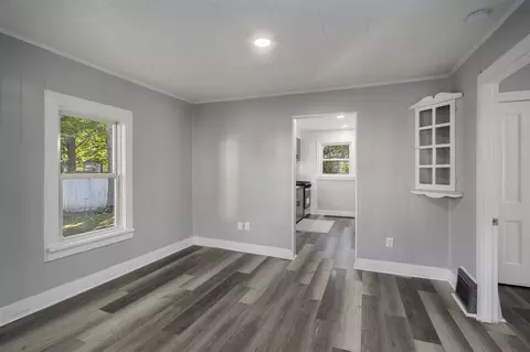 314 N Douglas, Three Rivers, MI 49093 photo 9