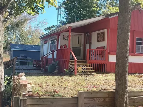 5376 Point, Remus, MI 49340