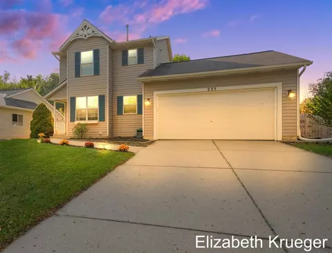 235 Olivia, Grand Rapids, MI 49504