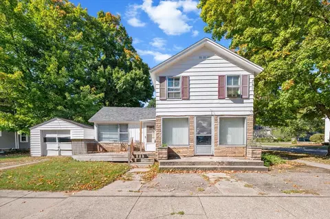 169 N N Un, Sparta, MI 49345
