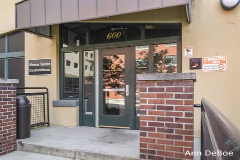 600 Monroe #403, Grand Rapids, MI 49503