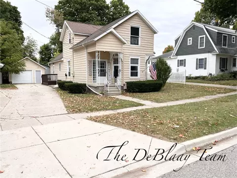 444 Pleasant, Ionia, MI 48846