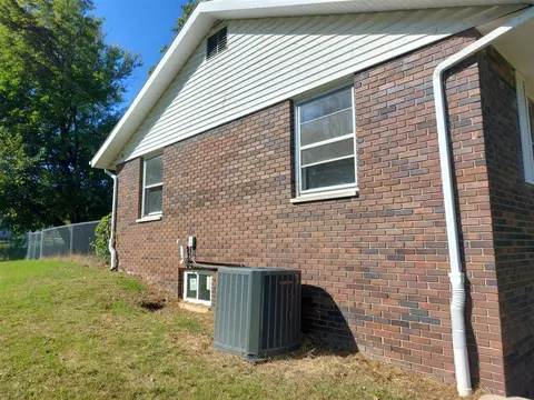1840 Champlain, Niles, MI 49120 photo 49