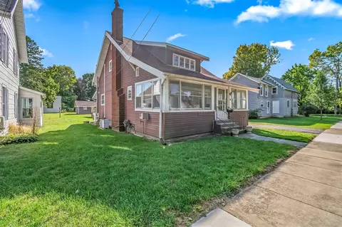 21 Jackson, Coldwater, MI 49036 photo 3